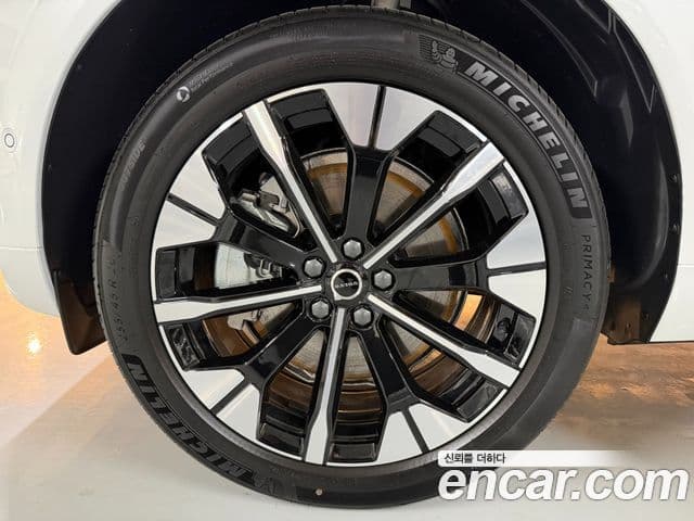 Volvo XC60 2세대 T8 Ultra Bright, 2026 все фото