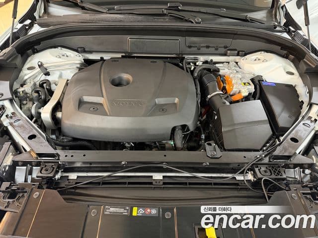 Volvo XC60 2세대 T8 Ultra Bright, 2026 6