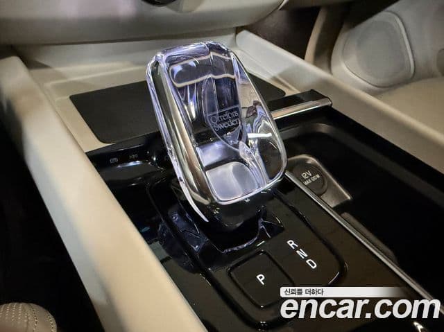 Volvo XC60 2세대 T8 Ultra Bright, 2026 9