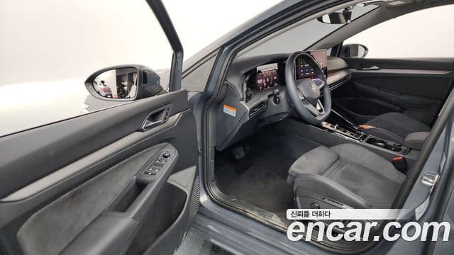 Volkswagen Гольф 8세대 Prestige, 2025 10