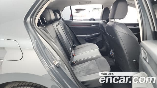 Volkswagen Гольф 8세대 Prestige, 2025 12