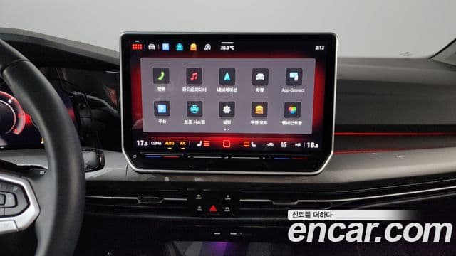 Volkswagen Гольф 8세대 Prestige, 2025 15