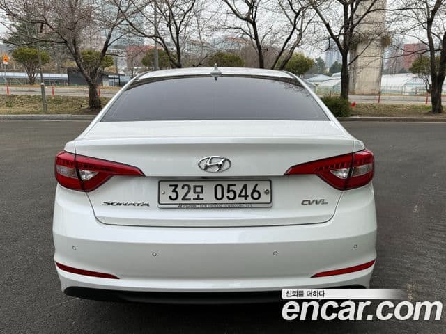 Hyundai LF Sonata 2.0 Smart, 2016 4