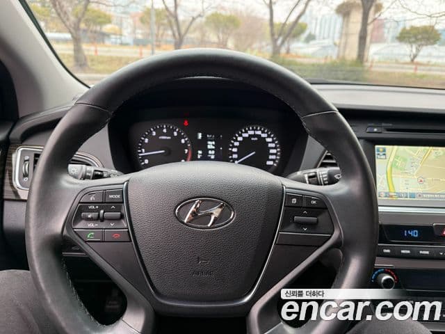 Hyundai LF Sonata 2.0 Smart, 2016 15