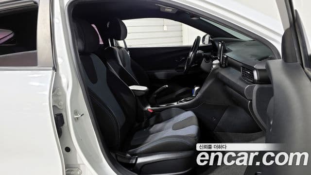 Hyundai Veloster (JS) Modern, 2018 10