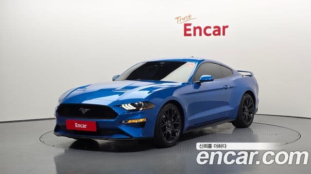Ford Mustang купе, 2021 1