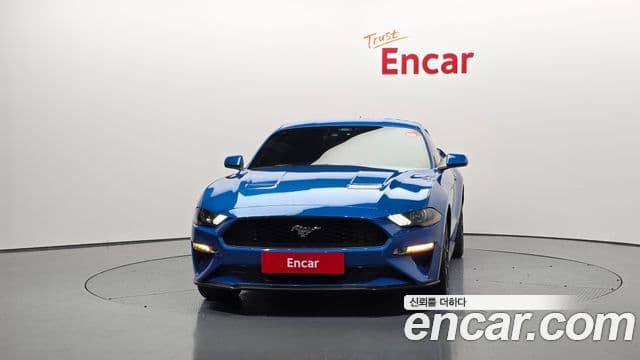 Ford Mustang купе, 2021 3
