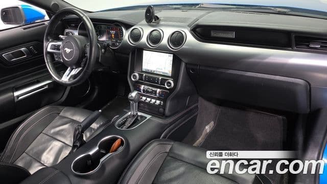 Ford Mustang купе, 2021 7