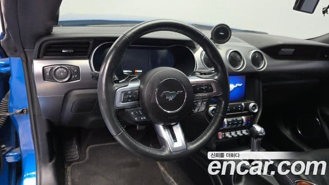 Ford Mustang купе, 2021 13