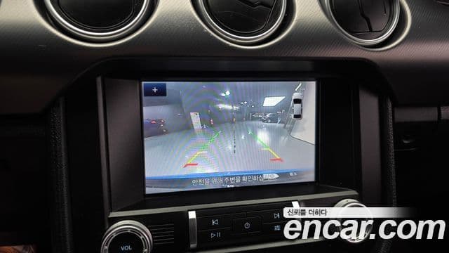 Ford Mustang купе, 2021 15