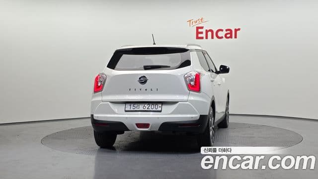 KG모빌리티(SsangYong) Tivoli дизель LX 2WD, 2017 4