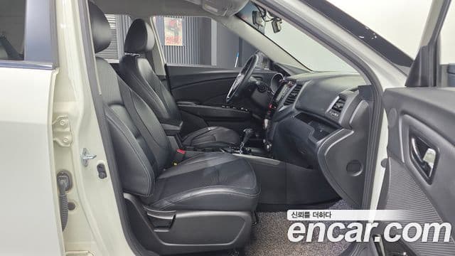 KG모빌리티(SsangYong) Tivoli дизель LX 2WD, 2017 11