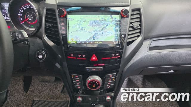 KG모빌리티(SsangYong) Tivoli дизель LX 2WD, 2017 14