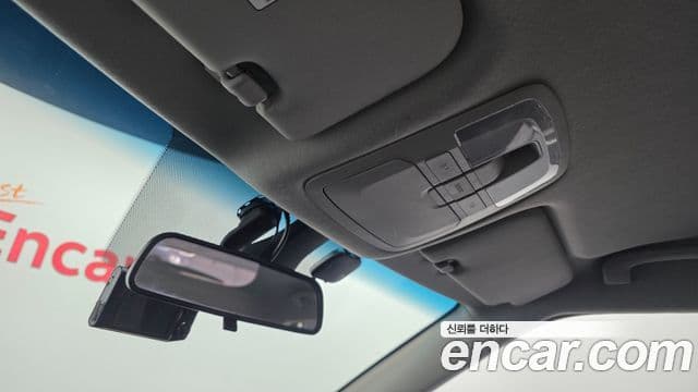 KG모빌리티(SsangYong) Tivoli дизель LX 2WD, 2017 18