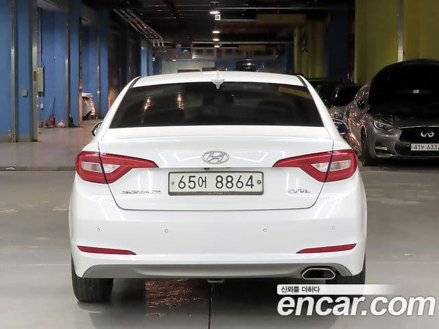 Hyundai LF Sonata 2.0 Smart, 2015 4