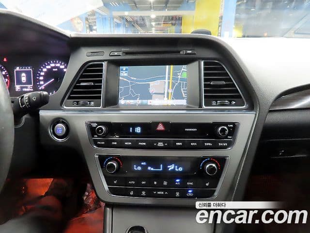 Hyundai LF Sonata 2.0 Smart, 2015 15