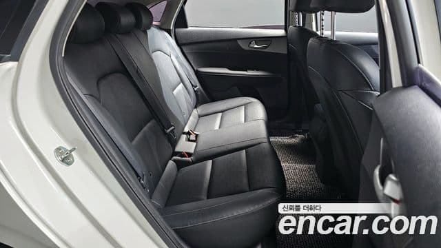 Kia All New K3 Luxury, 2019 12