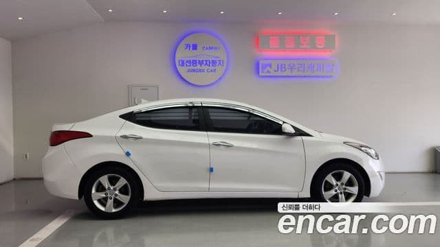 Hyundai Avante MD Premier, 2012 4