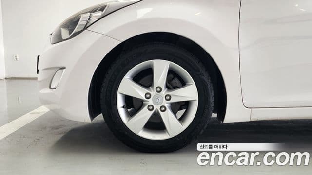 Hyundai Avante MD Premier, 2012 6