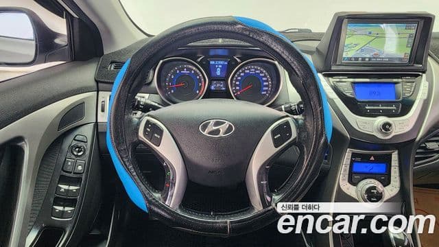 Hyundai Avante MD Premier, 2012 13