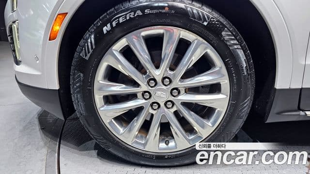 Cadillac XT5 3.6 Platinum AWD, 2019 все фото