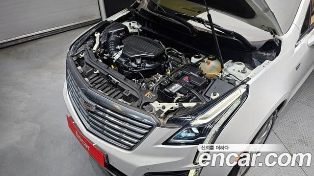 Cadillac XT5 3.6 Platinum AWD, 2019 6