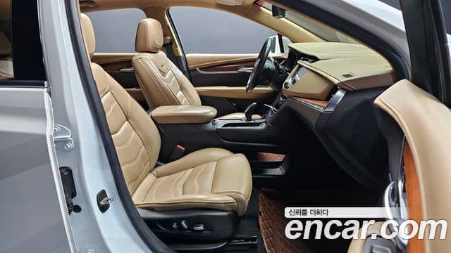 Cadillac XT5 3.6 Platinum AWD, 2019 11