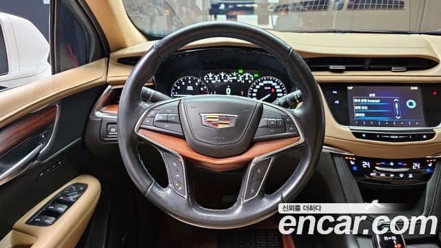 Cadillac XT5 3.6 Platinum AWD, 2019 14
