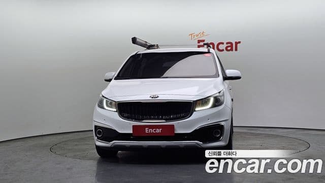 Kia All New Carnival VIP, 2017 3