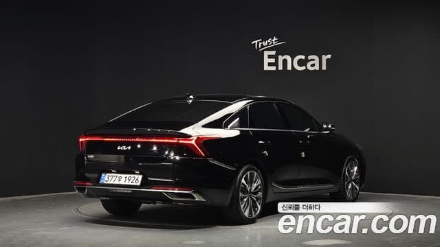 Kia K8 Signature, 2023 2