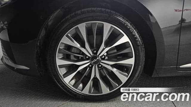 Kia K8 Signature, 2023 все фото