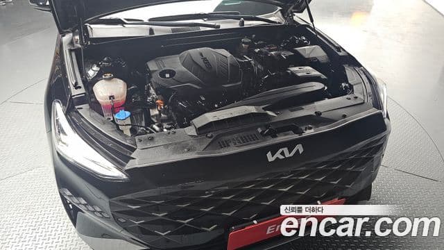 Kia K8 Signature, 2023 6