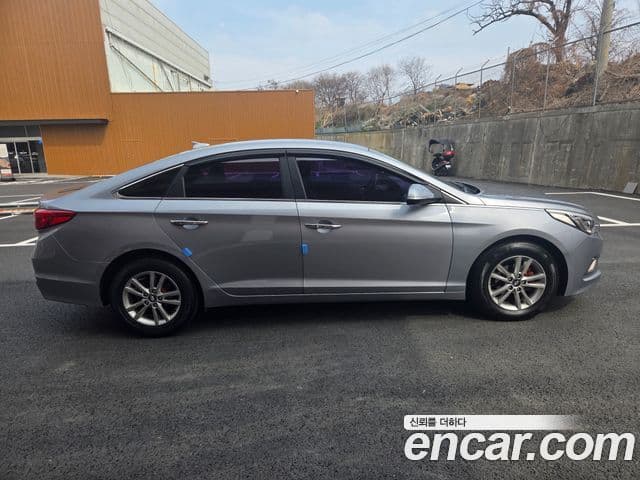 Hyundai LF Sonata Premium, 2015 7