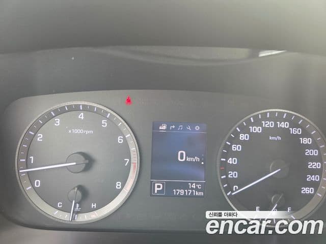 Hyundai LF Sonata Premium, 2015 13