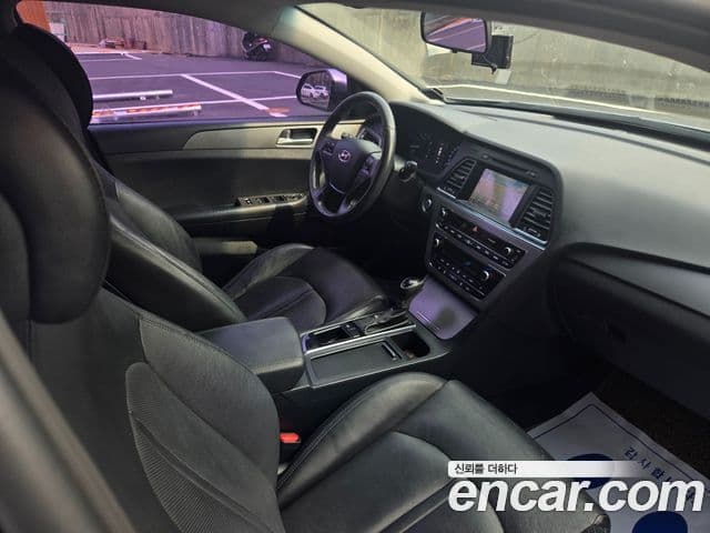 Hyundai LF Sonata Premium, 2015 18