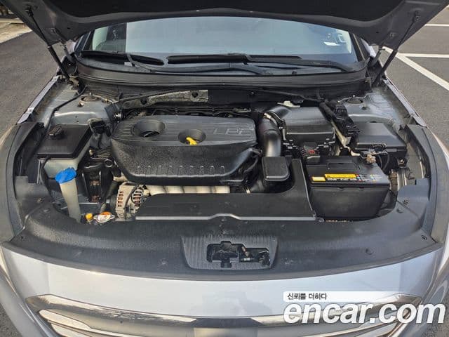 Hyundai LF Sonata Premium, 2015 20