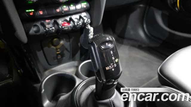 Mini Cooper 3세대, 2023 9