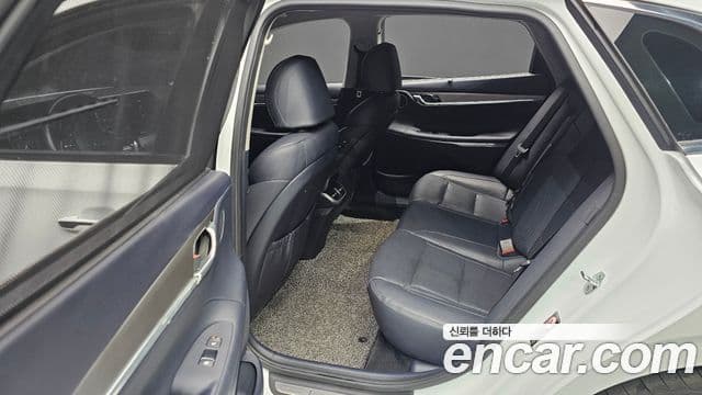 Hyundai The / новый New Grandeur IG Exclusive, 2021 13