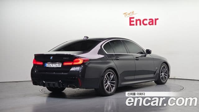 BMW 5시리즈 (G30) 520i M Sport, 2023 2