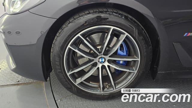 BMW 5시리즈 (G30) 520i M Sport, 2023 все фото