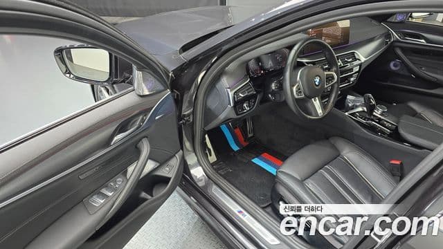 BMW 5시리즈 (G30) 520i M Sport, 2023 10
