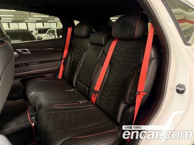 Genesis GV80 купе, 2024 15