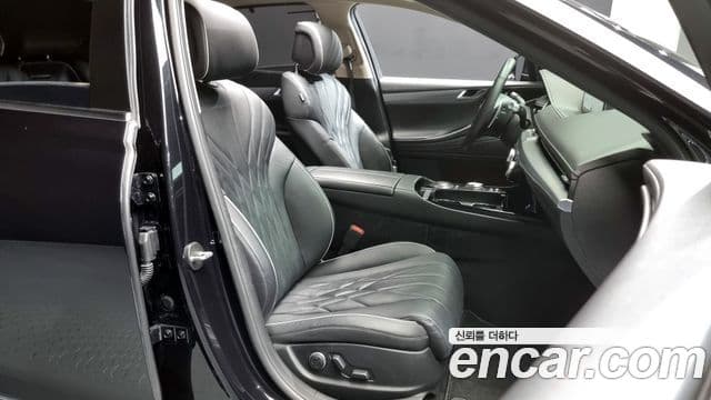 Genesis G80 (RG3) бензин 2.5 турбо AWD, 2023 10