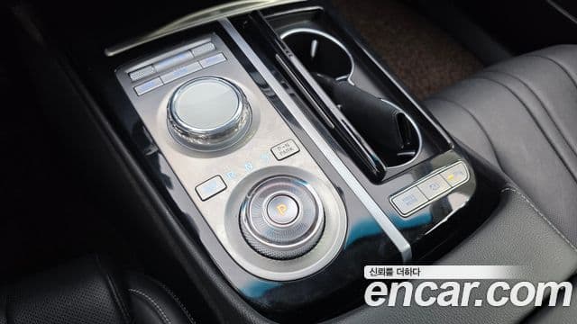 Genesis G80 (RG3) бензин 2.5 турбо AWD, 2023 9