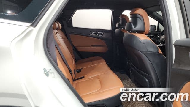Kia Sportage 5세대 Signature, 2023 12