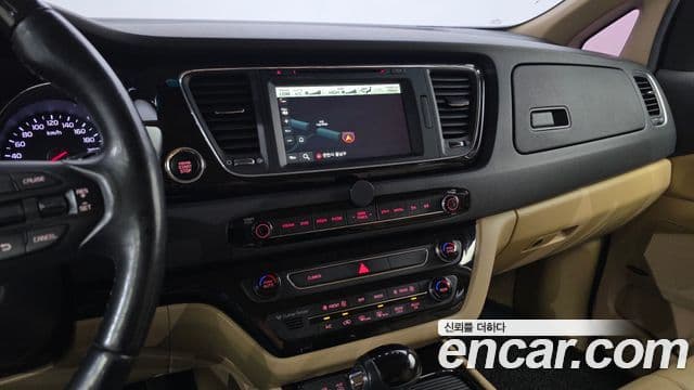 Kia All New Carnival President, 2016 16