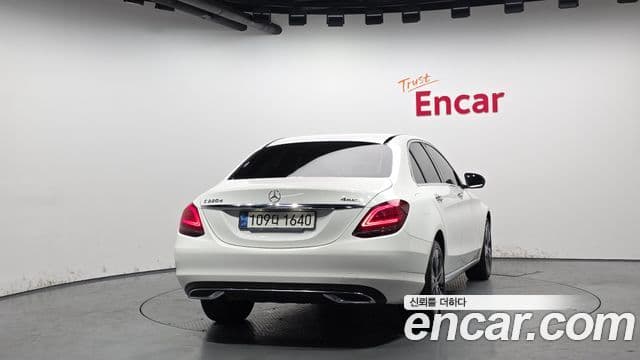 Mercedes-Benz C-класс W205 C220 d 4MATIC, 2020 4