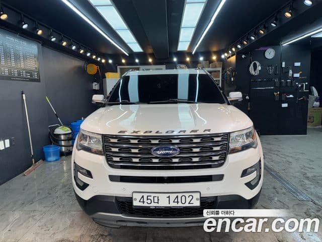 Ford Explorer 5세대, 2017 1