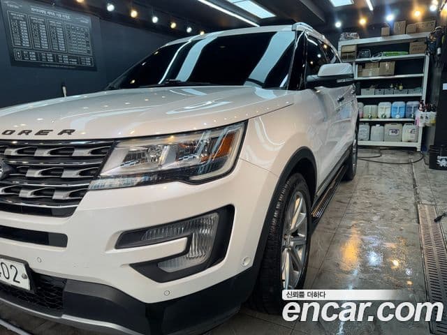 Ford Explorer 5세대, 2017 3
