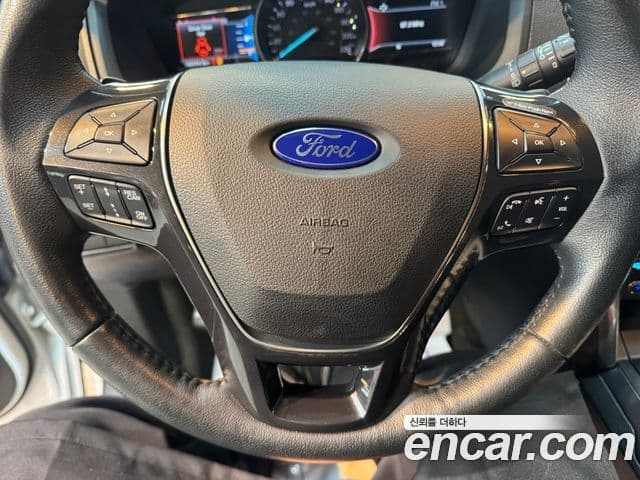 Ford Explorer 5세대, 2017 12